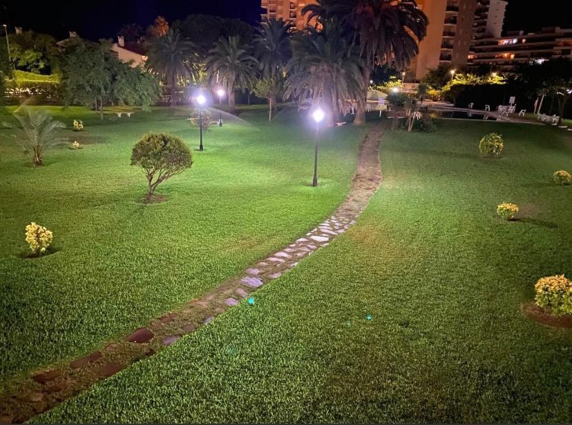 Apartamento Los Carmenes, Playa De Gandia Esterno foto